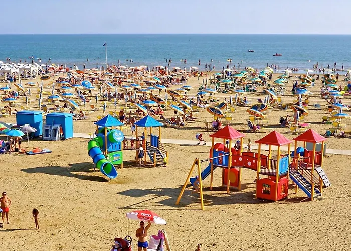 Family With Fenced Garden In Lido Dei Pini Apartament Bibione